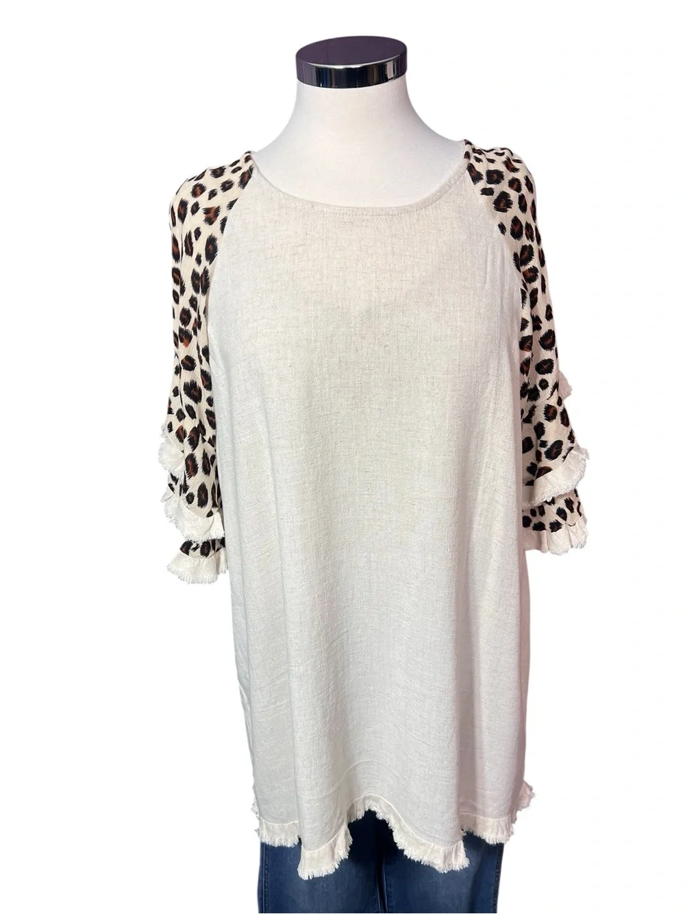 Umgee Cotton Beige Leopard Sleeve Top - Picture 9 of 9